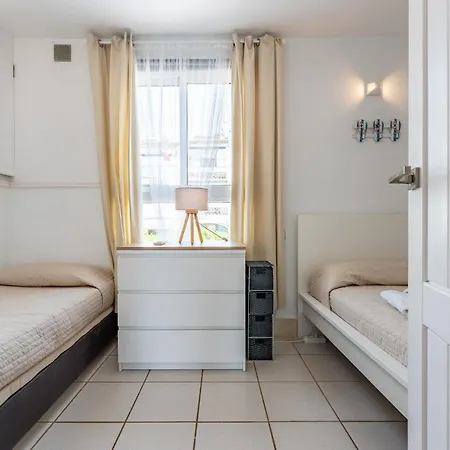 Sea Front House Micaela G Marbella