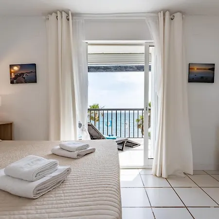 Sea Front House Micaela G * Marbella