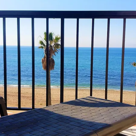 Sea Front House Micaela G Apartment *